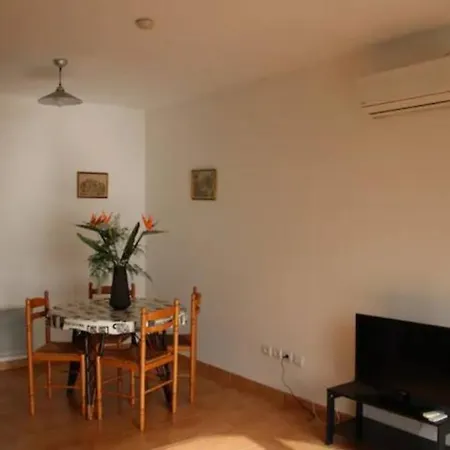 Holiday home Location 2 Pieces Sur A 3km De Monaco *